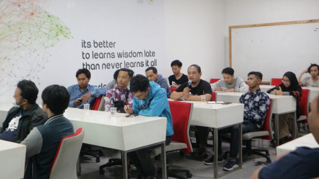 Community Gathering @DILo Malang via @venisaarvie2