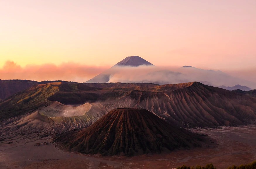 Bangga! Negara dengan Alam Terindah di Dunia Jatuh pada Indonesia